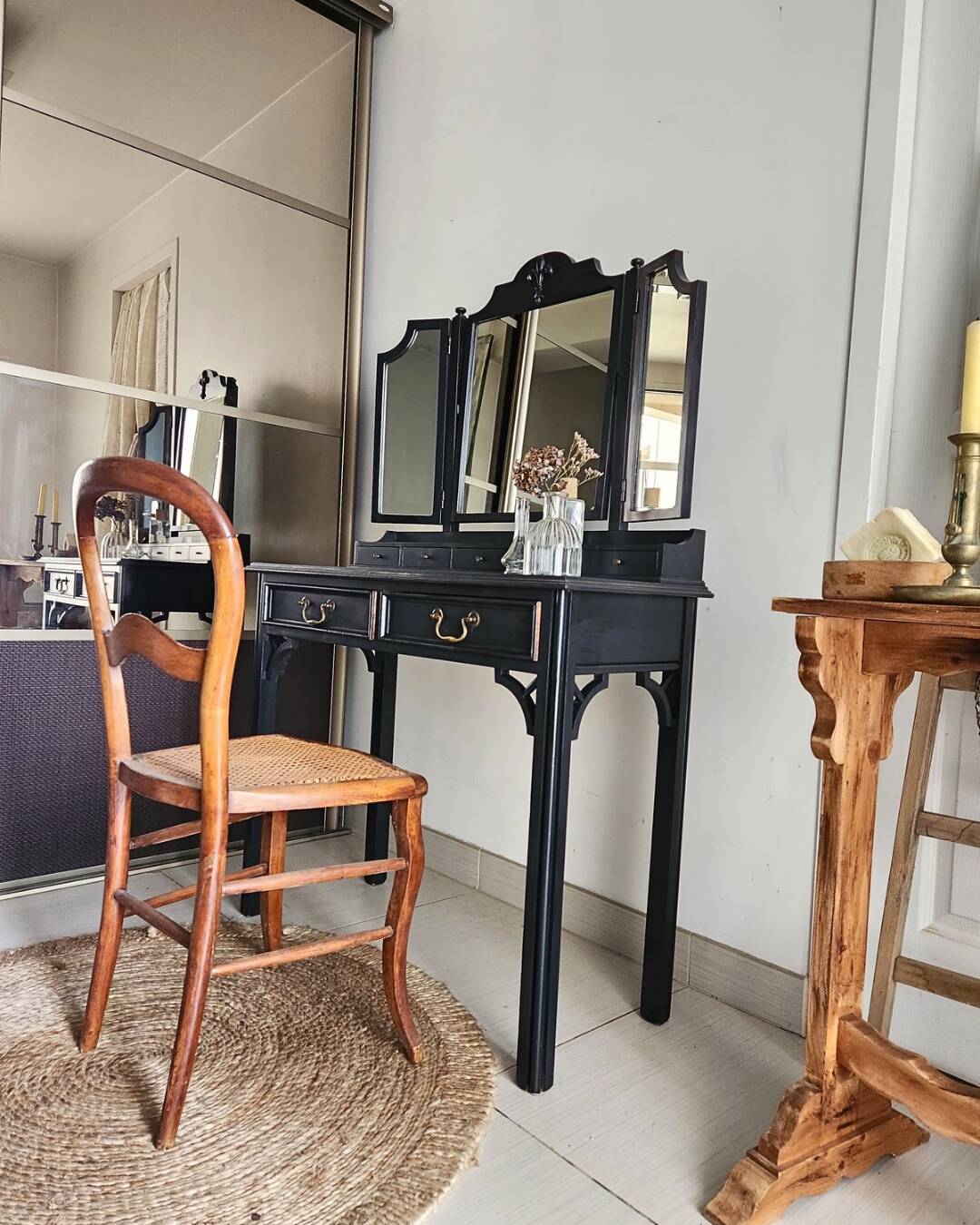 Antique dressing table