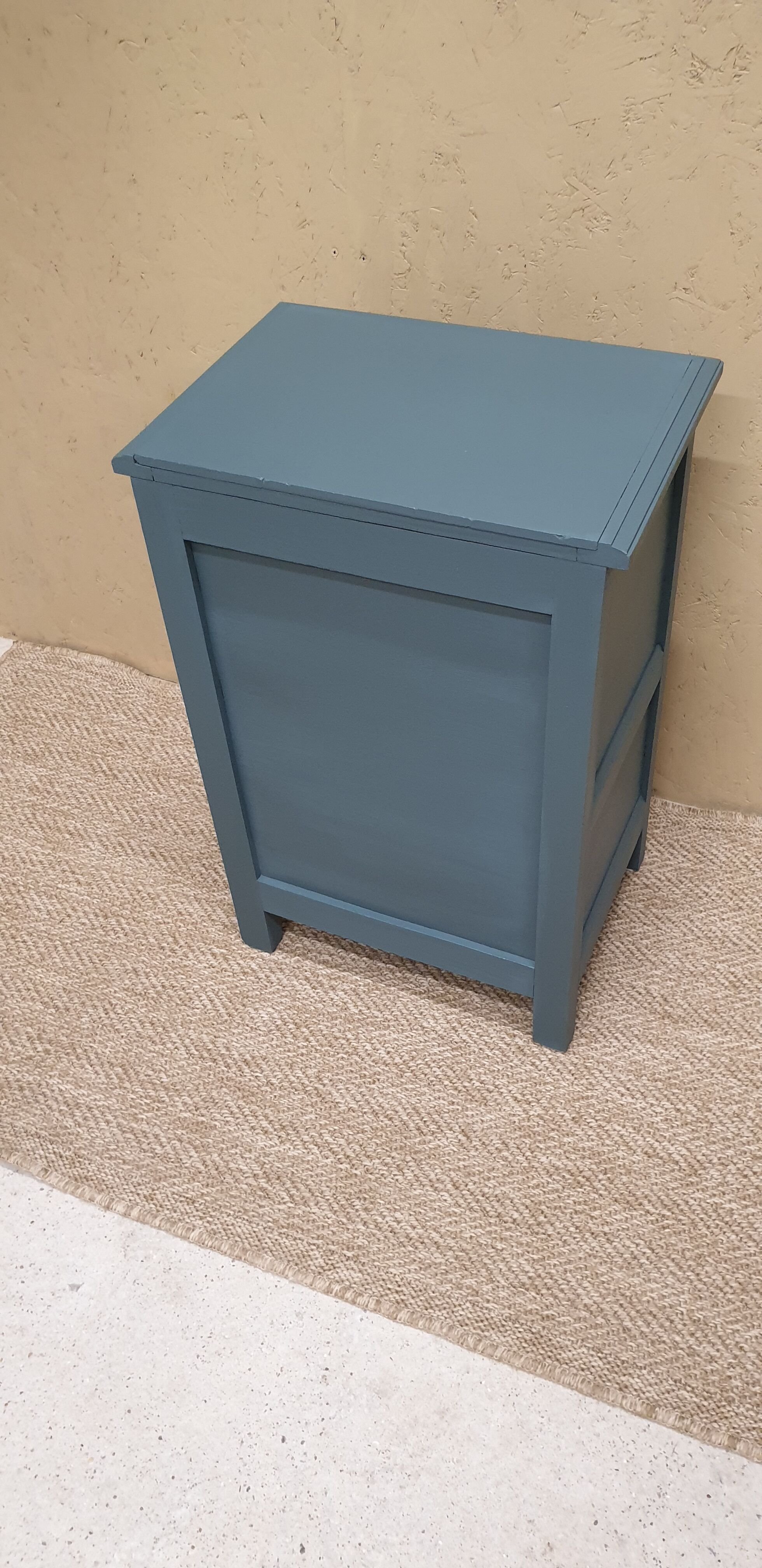 Art Deco side table
