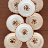 Set of 8 Creil et Montereau plates, Œillet model - earthenware plate
