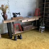 Tabouret tripode de vachette