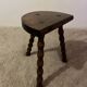 Tabouret tripode bois