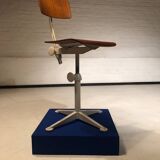 Ahrend Cirkel / Friso Kramer architect chair 1971