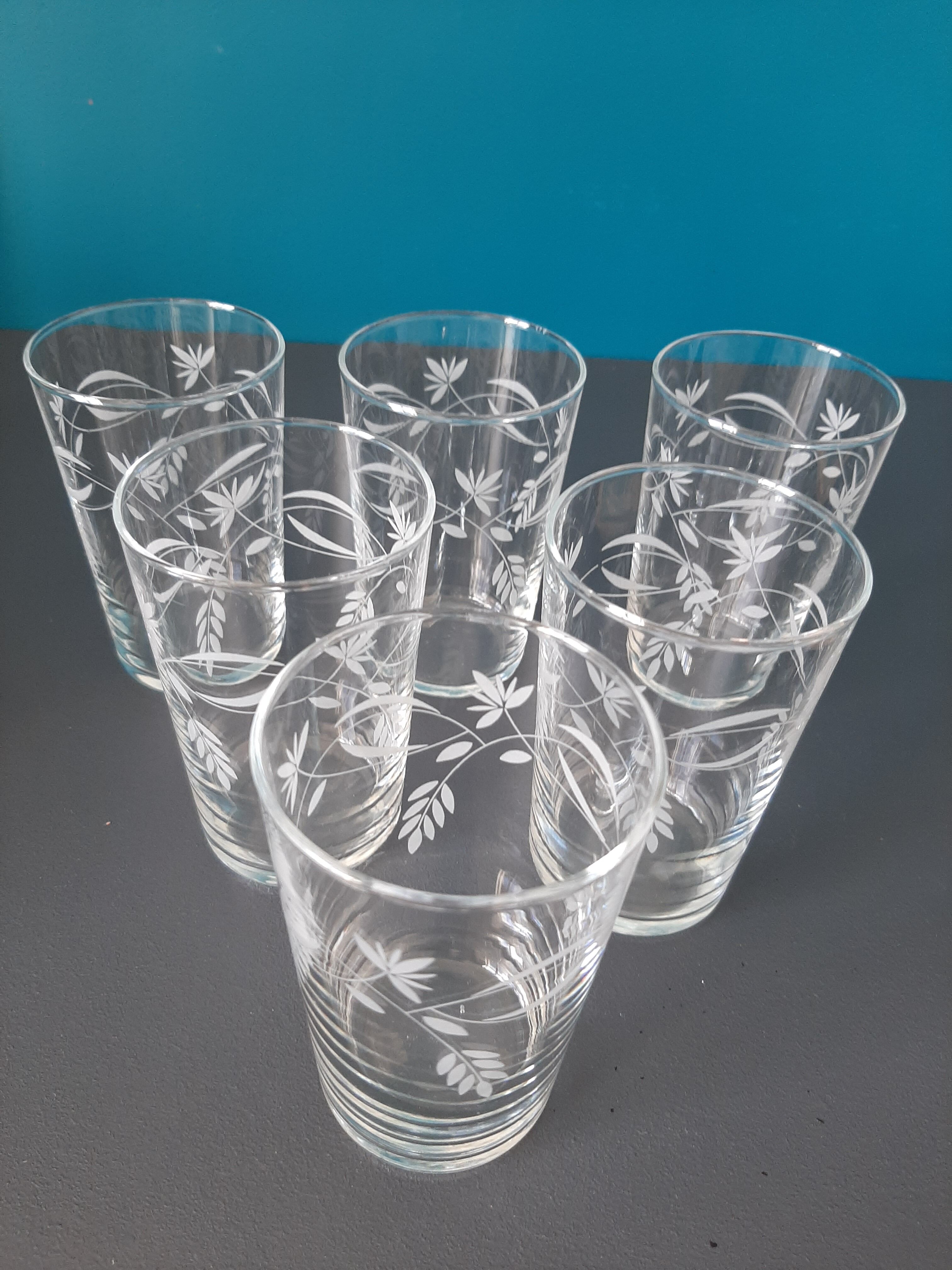6 antique table glasses