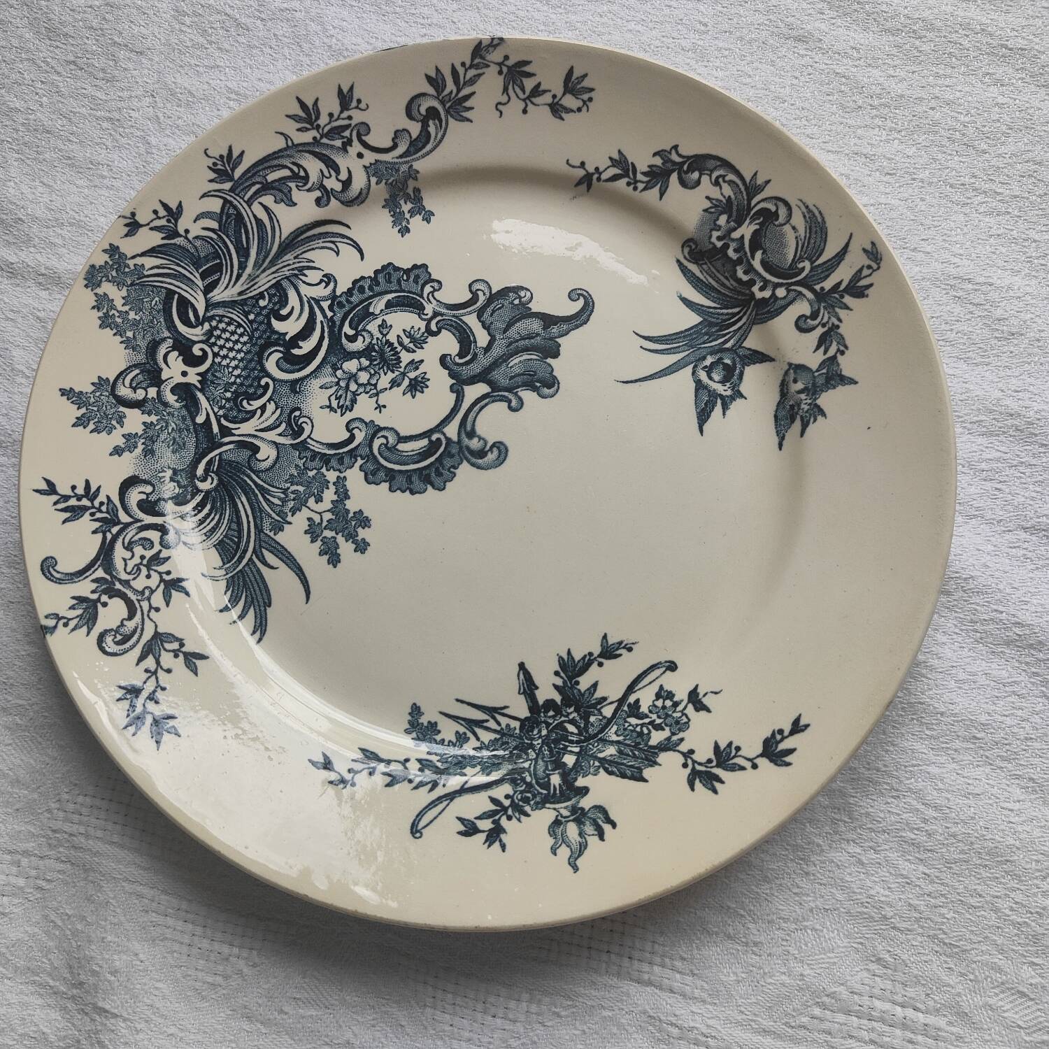 Assiette Boch Frères Keramis