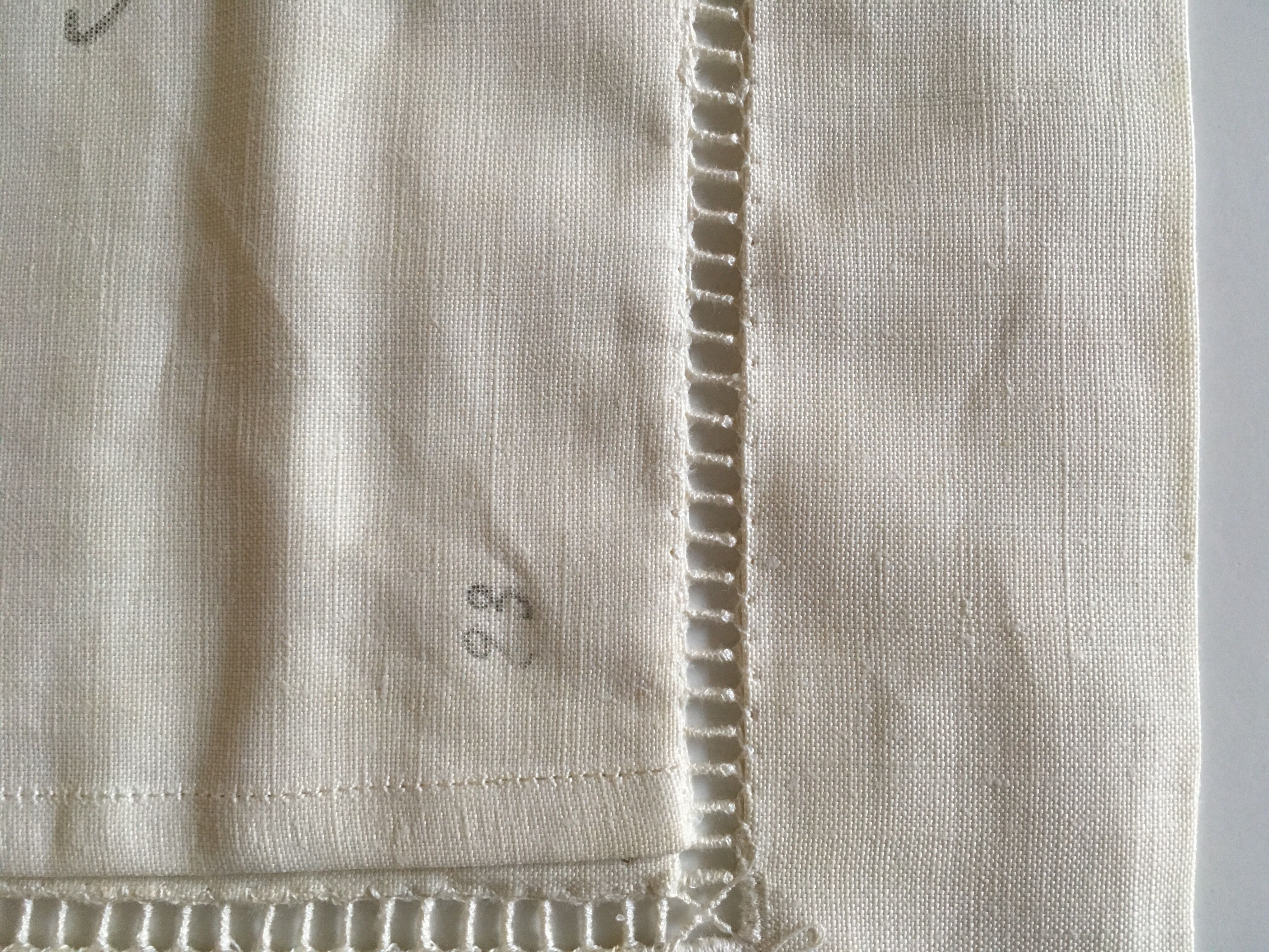 Linen pillowcase to old days