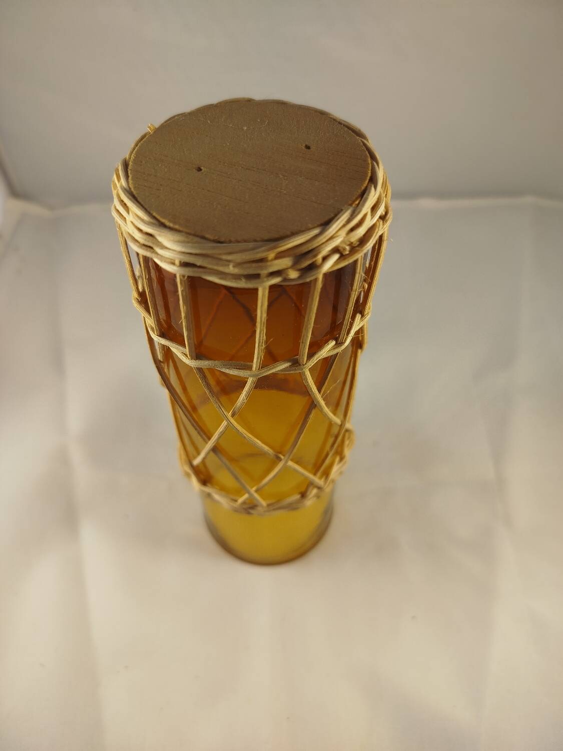 Carafe and 5 glasses set, amber glass and woven wicker, bohemian chic