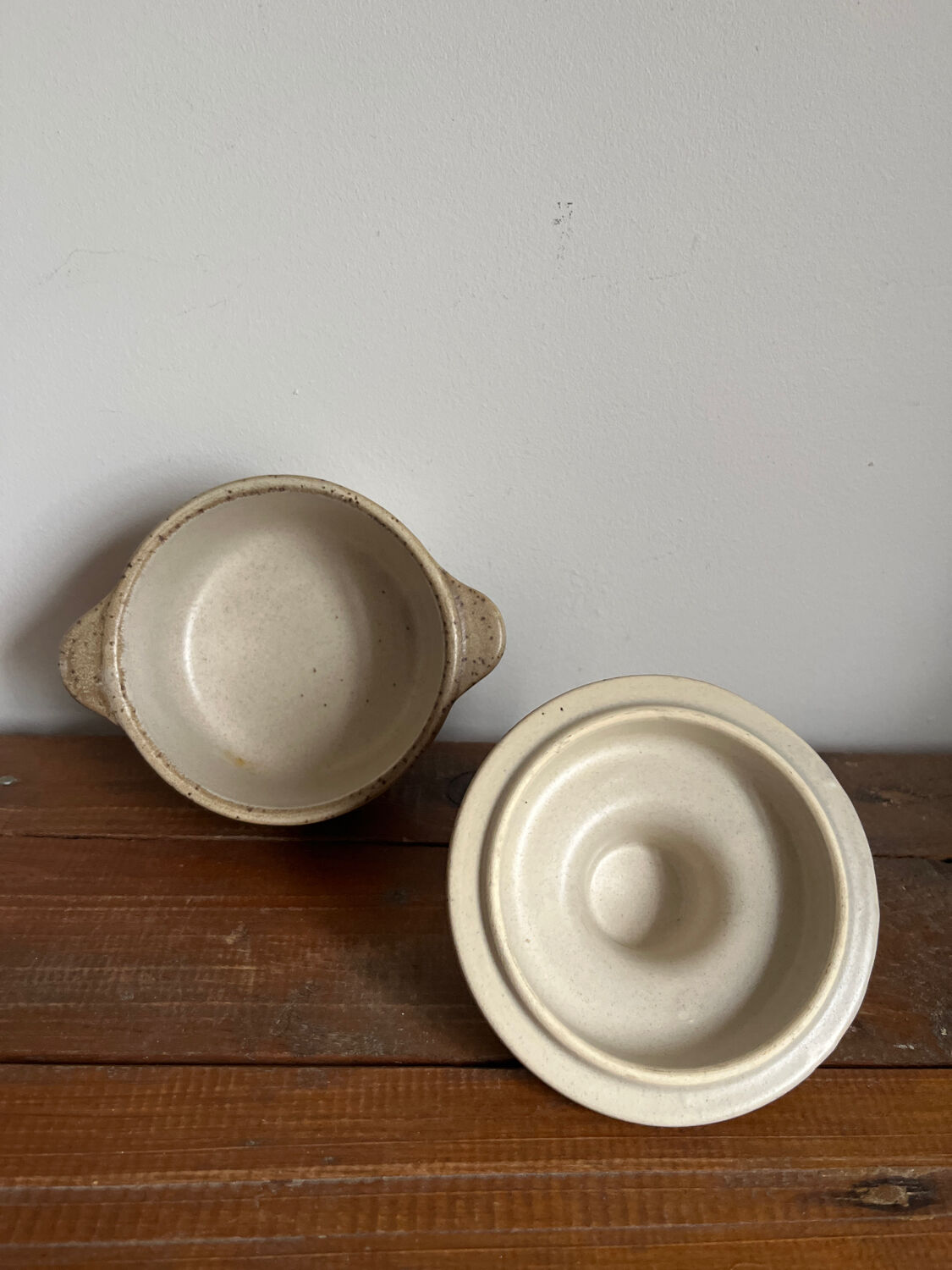 Stoneware sugar bowl