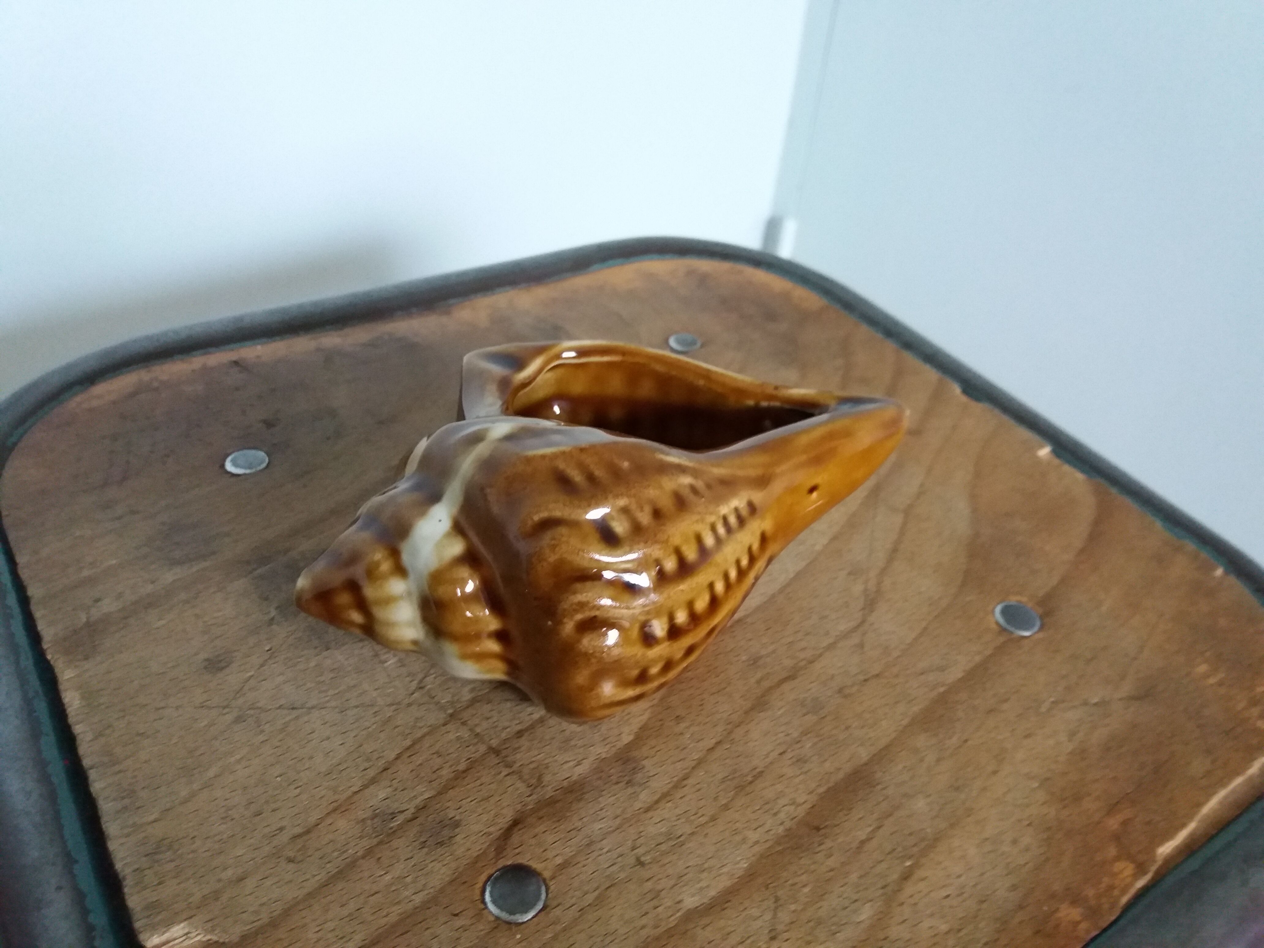 Ashtray shell signed numbered