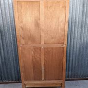 Vintage Parisian wardrobe - bonnetière