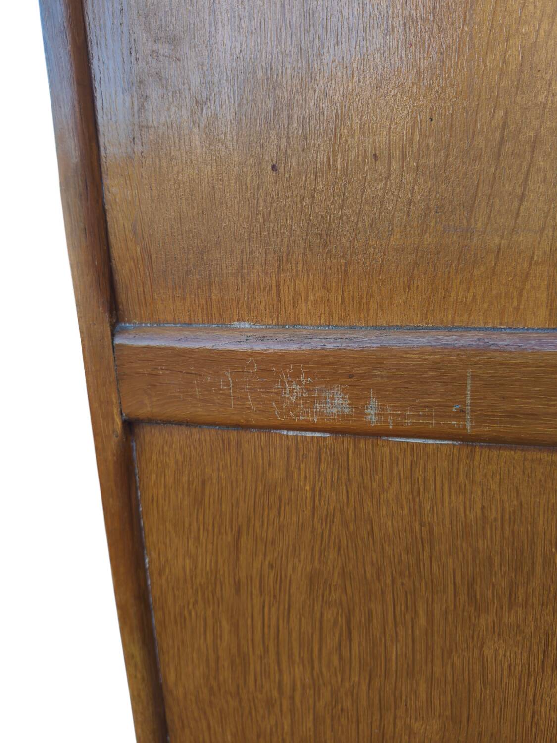 Armoire parisienne vintage