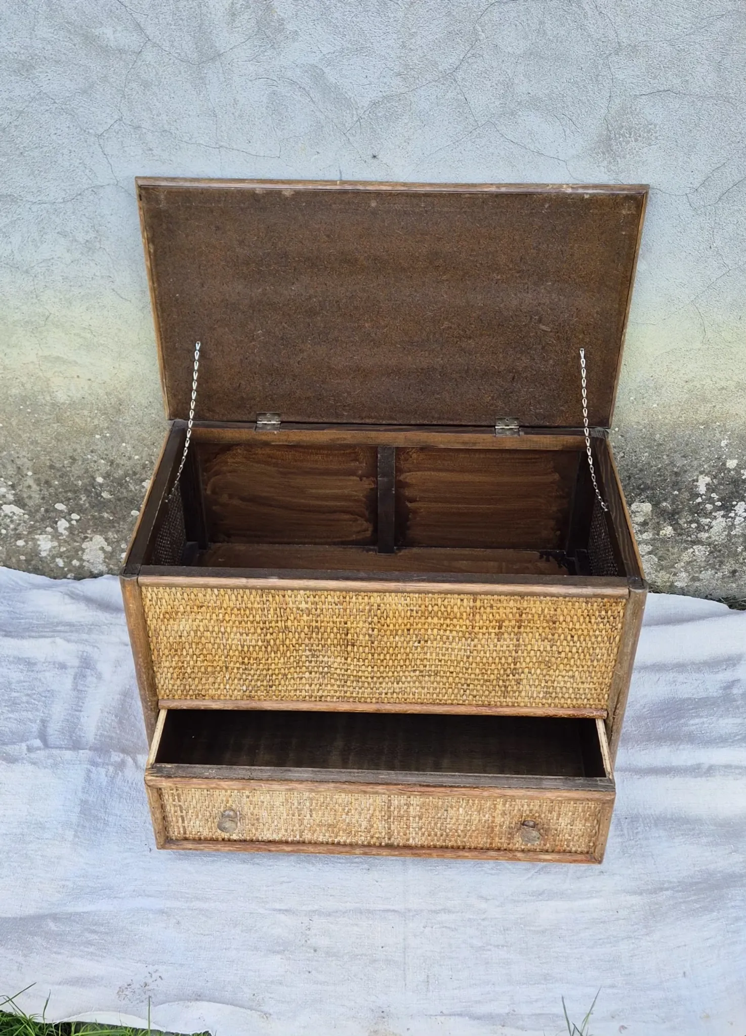 Vintage wicker chest of drawers furniture