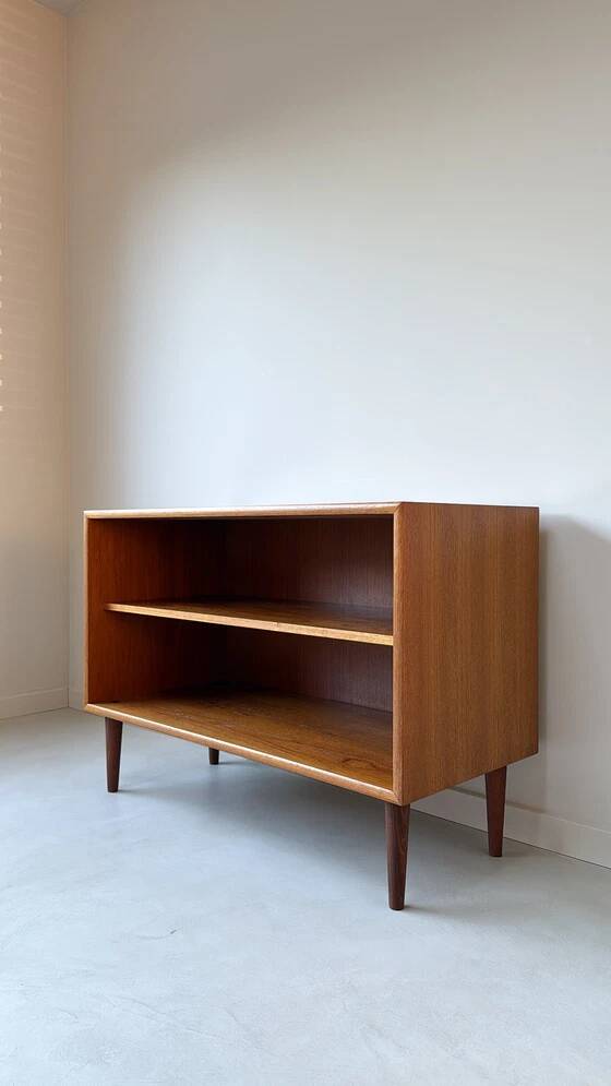 Bibliothèque en bois vintage