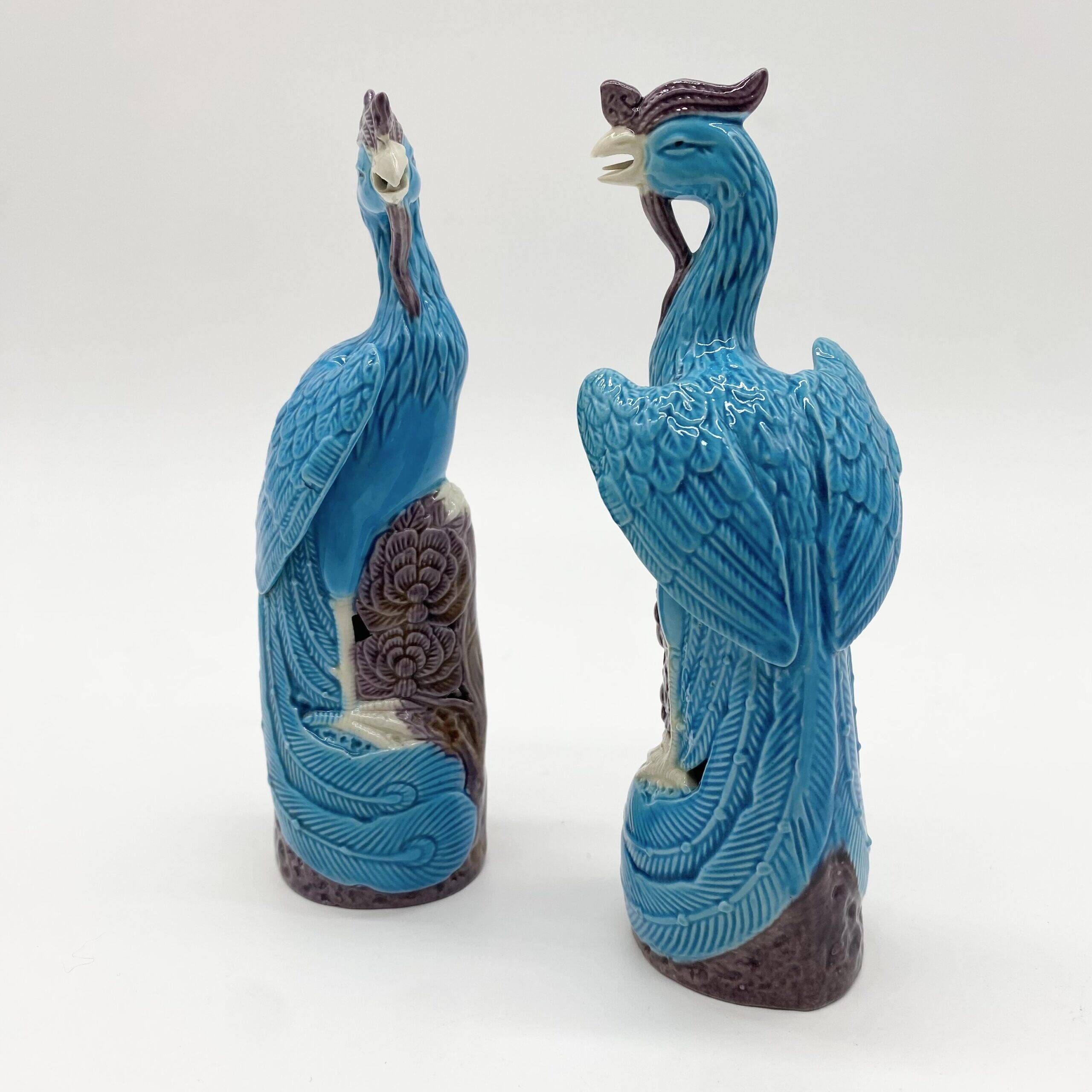 Pair of Chinese "phoenix" fine porcelain, 20th century.