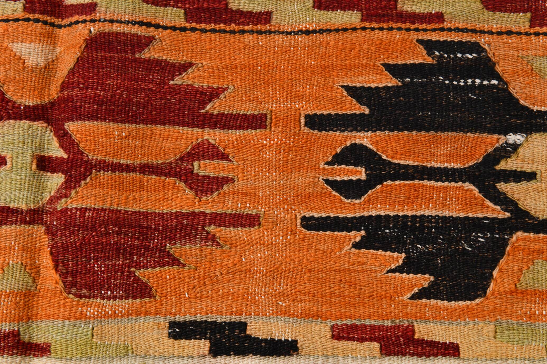 Tapis Kilim en laine fait main tribal noir orange 6x8