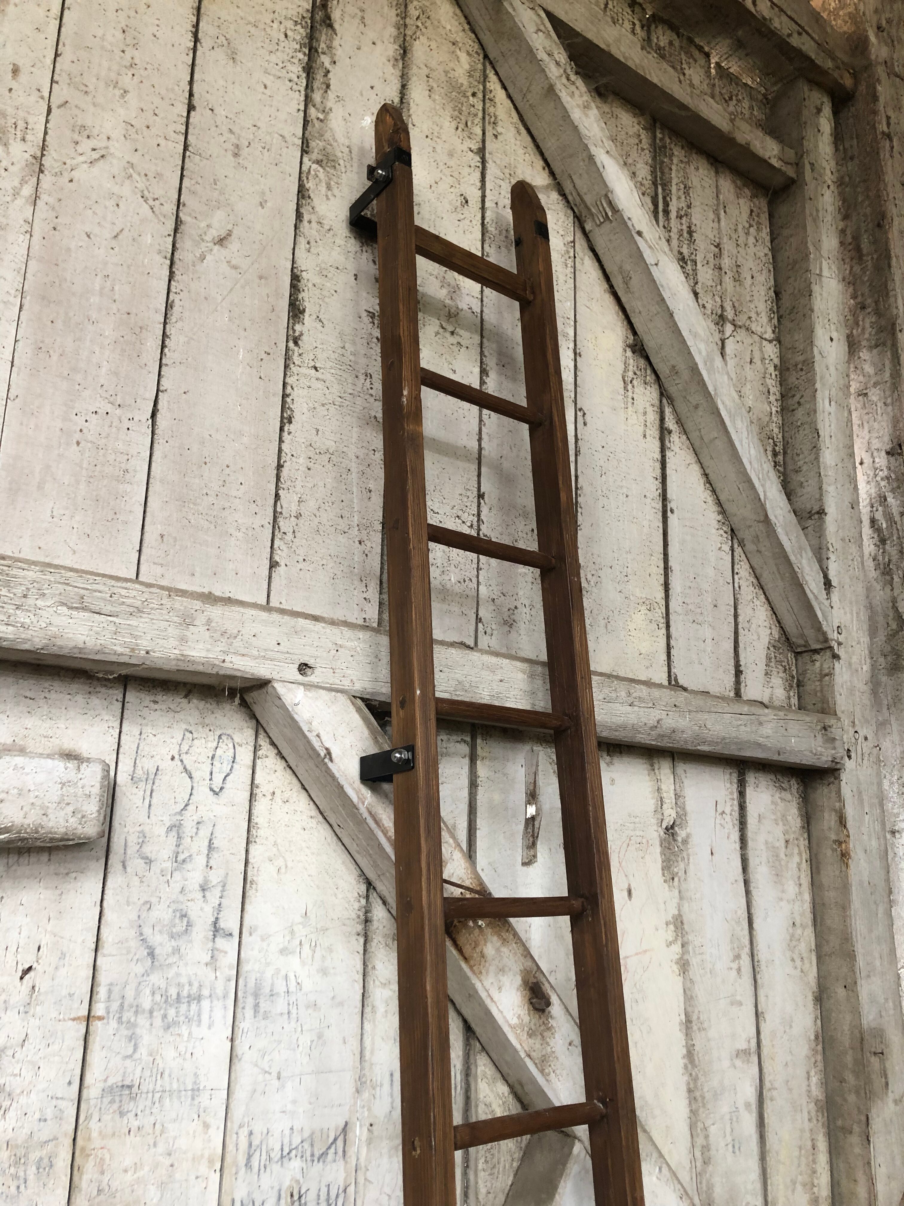 Old scale