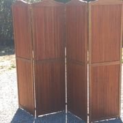 1930s bistro screen with slats