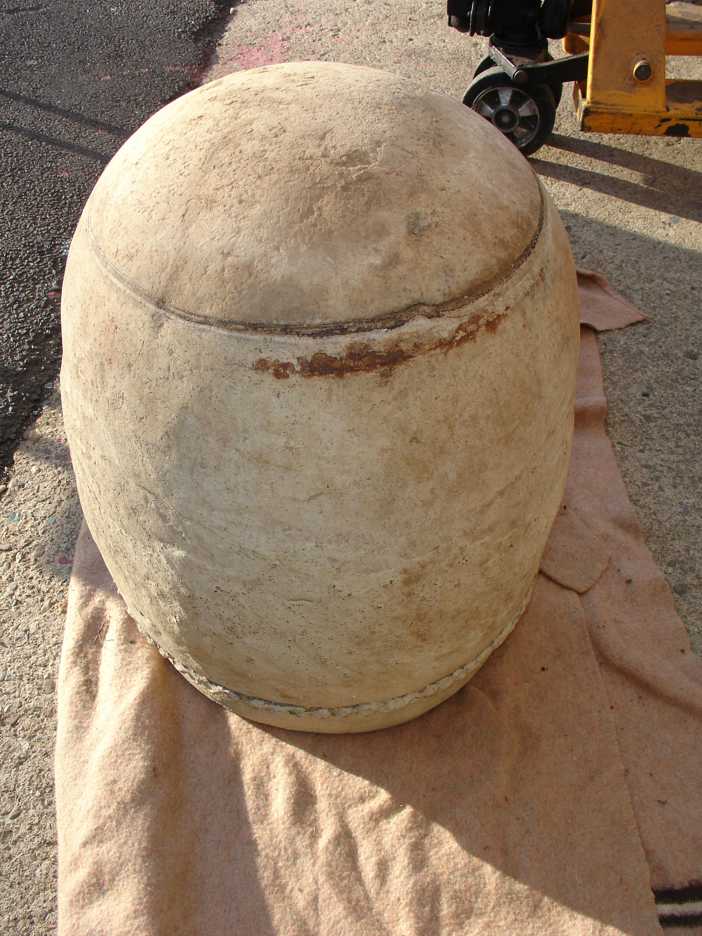 Jar oil Spain early nineteenth century terracotta