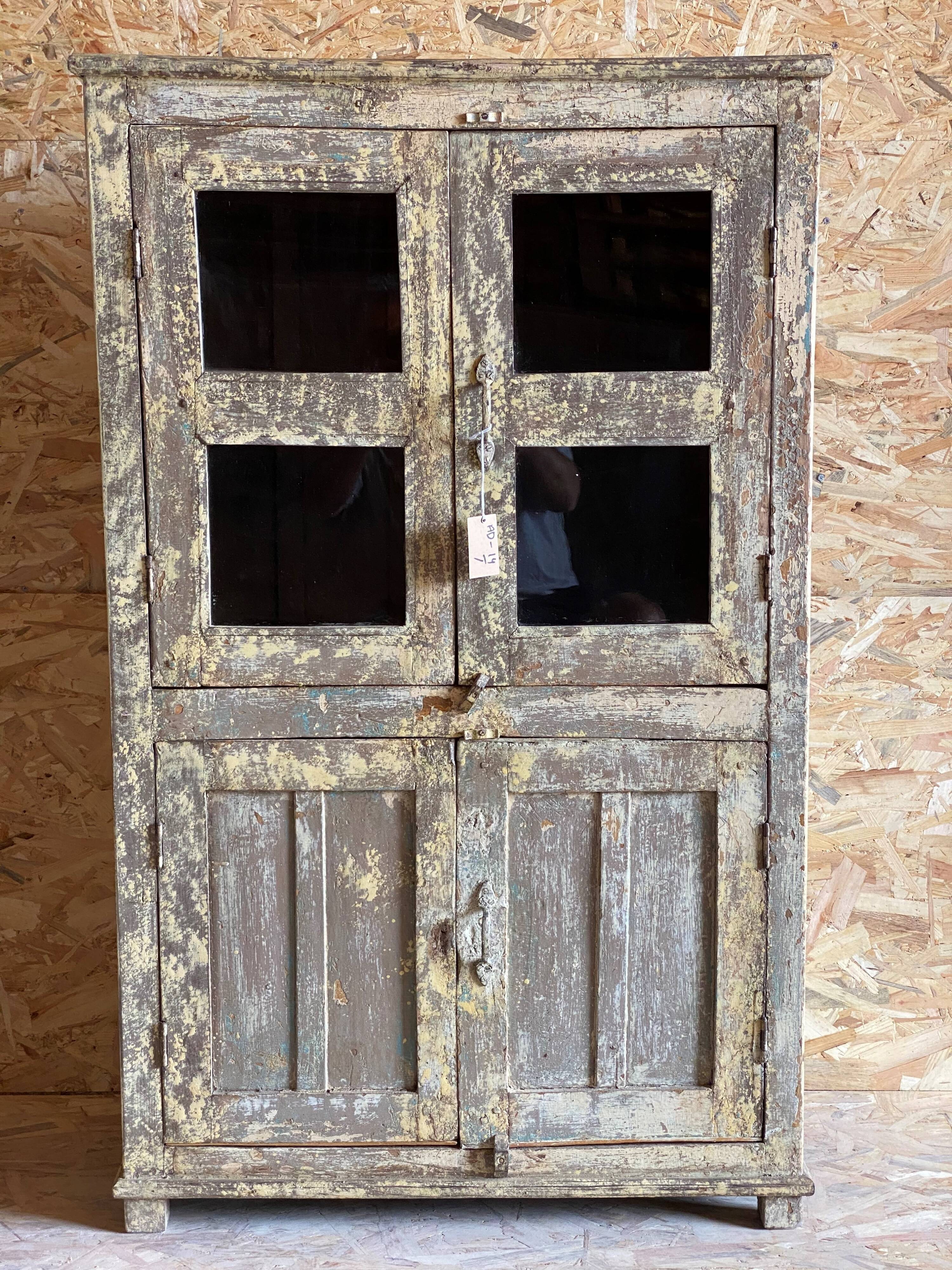 Wardrobe 4 doors in teak