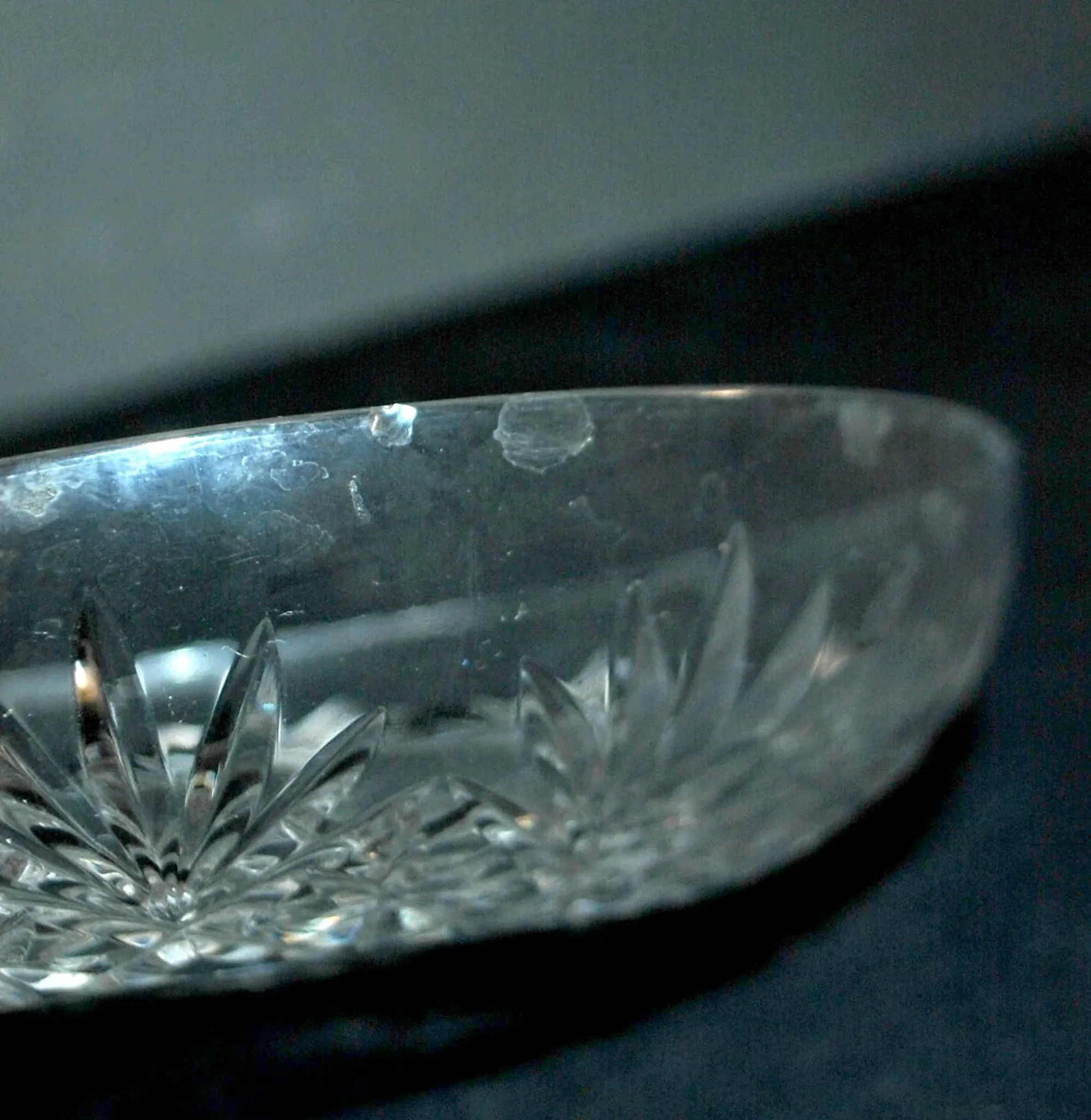 Saint-Louis set of 2 cut crystal bowls 4147 model Massenet signed