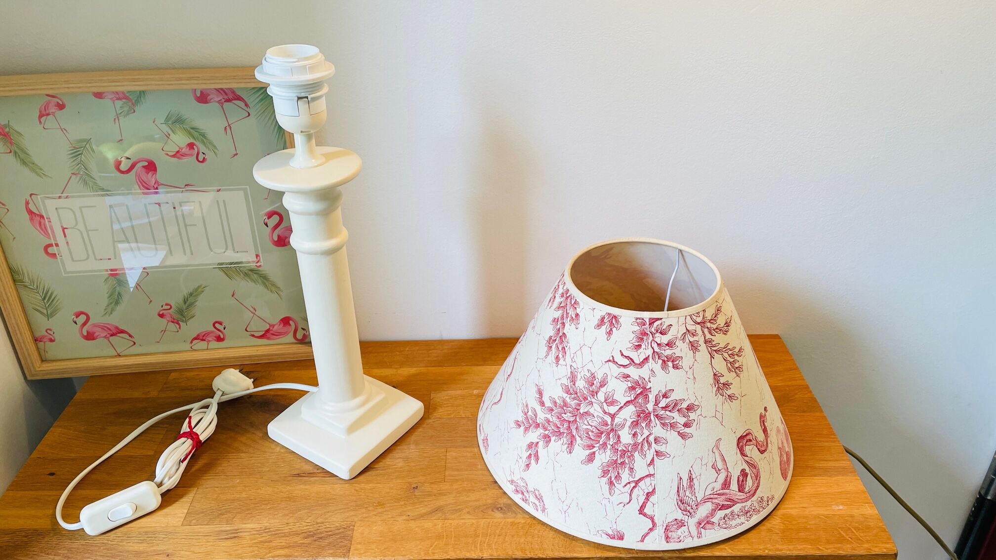 PLASTER TABLE LAMP BEIGE 90s