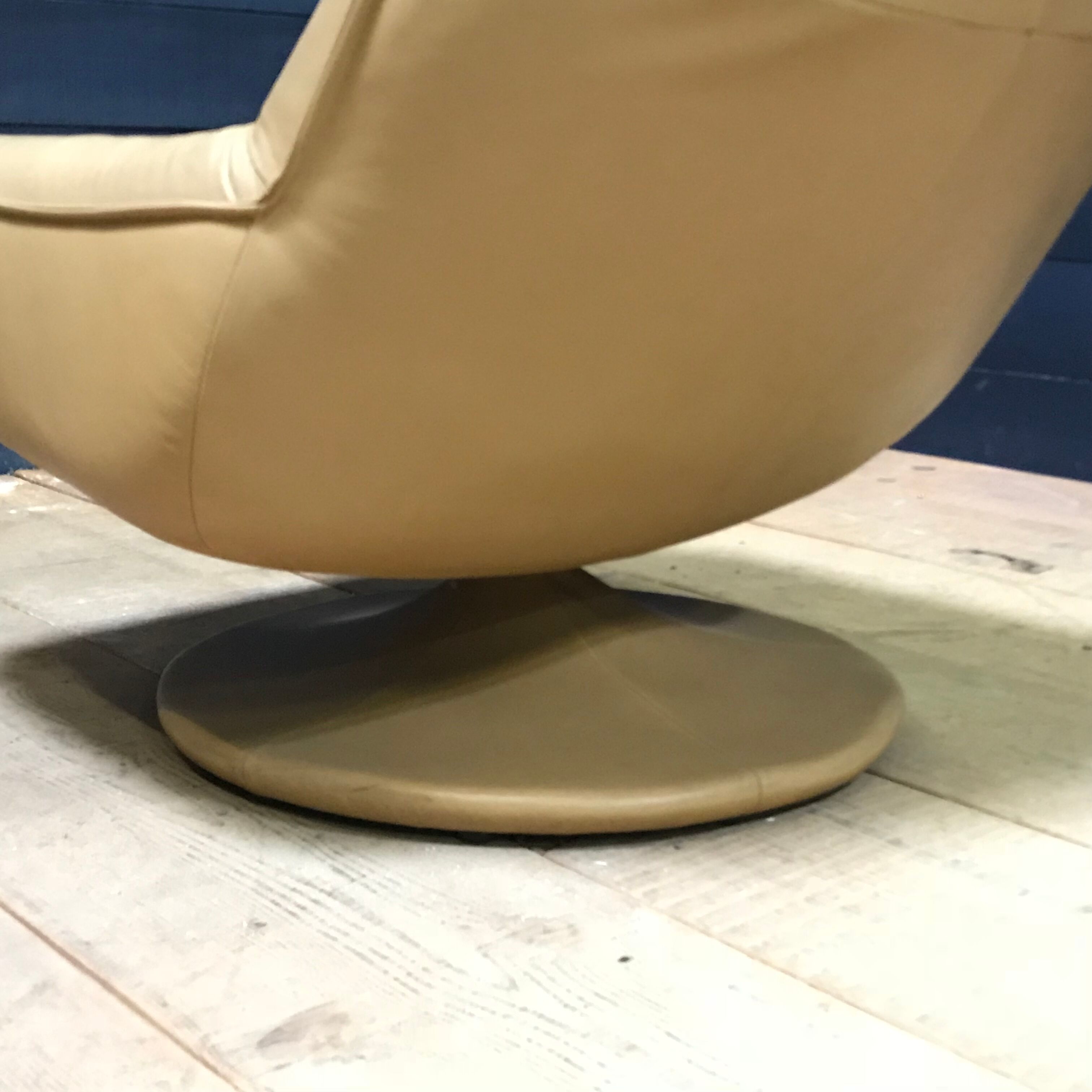 Vintage design armchair