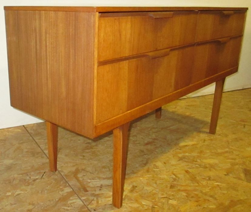 Teak dresser 4 drawers