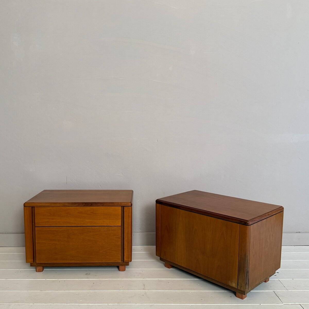 Mid-Century Italian Walnut Bedside Tables with Drawers, 1960s, Set of 2