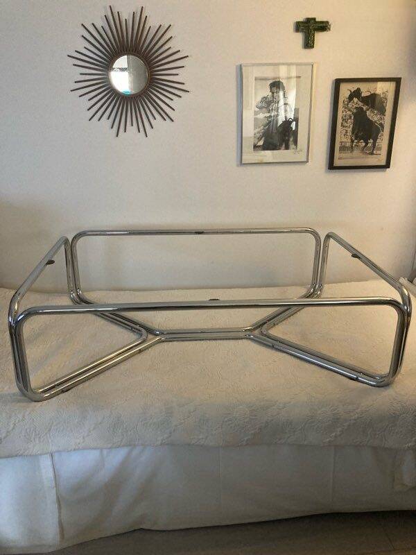 Table basse chromée plateau en verre