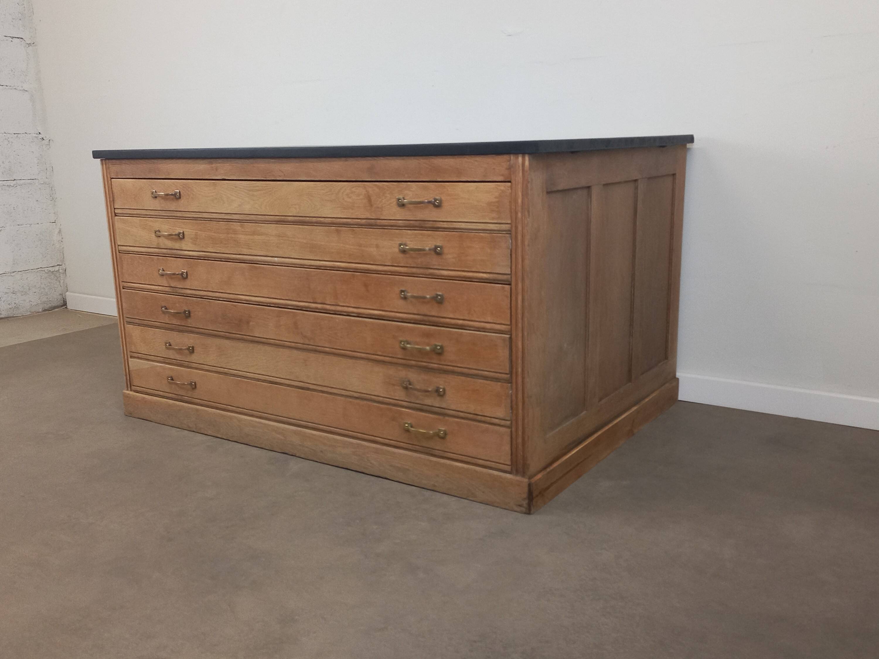 Craft cabinet with drawers for maps or drawings