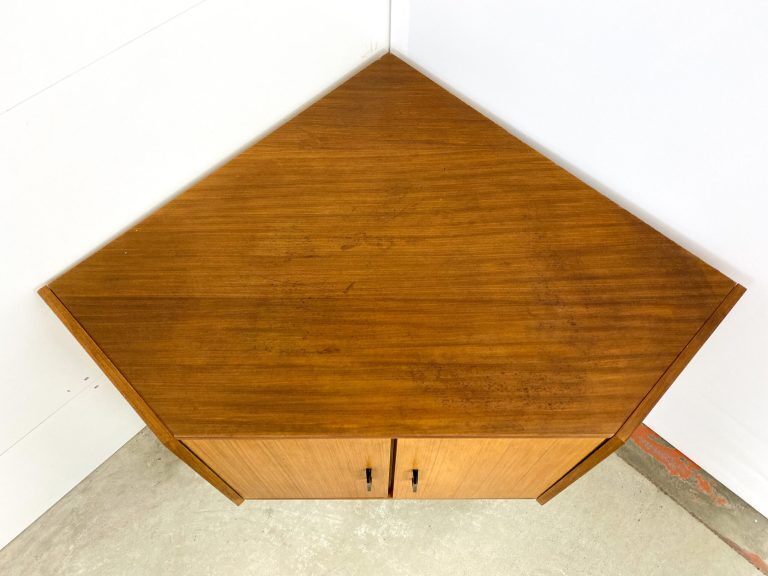 Retro corner TV cabinet