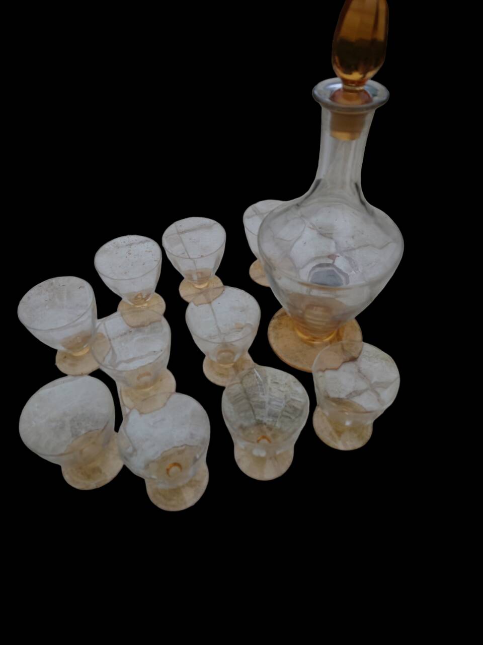 Amber liquor service 1930 glass and faceted carafe