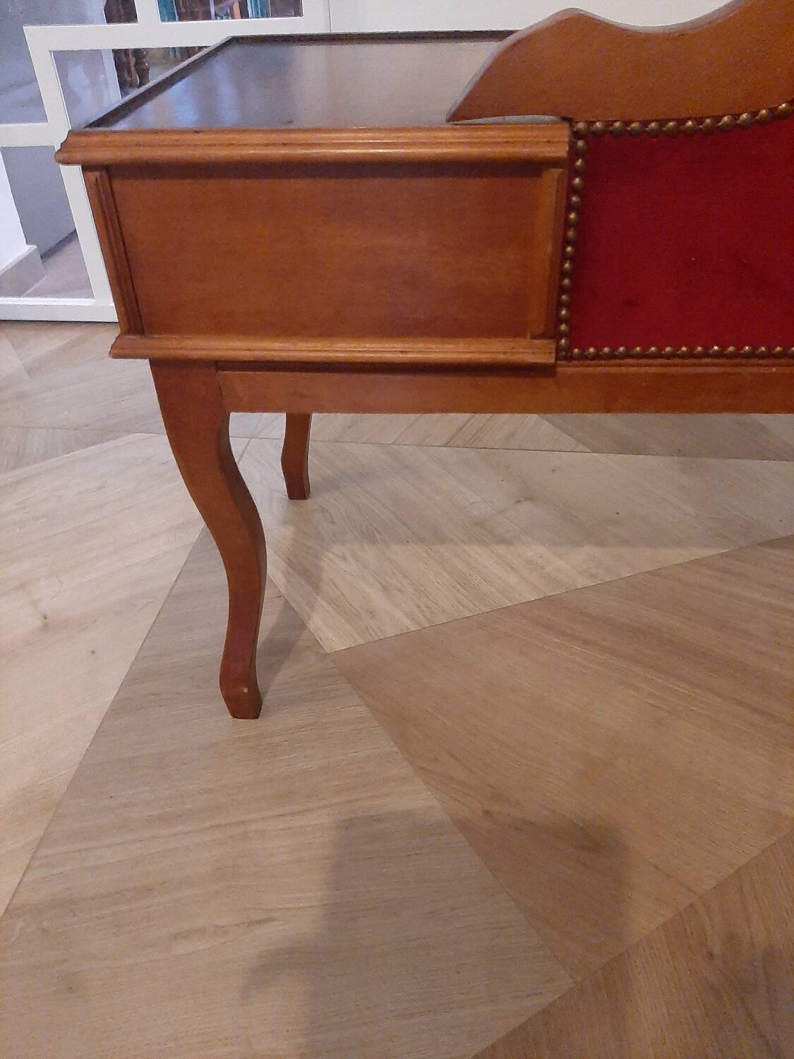 Jolie fauteuil causeuse- meuble entrée-Louis XV