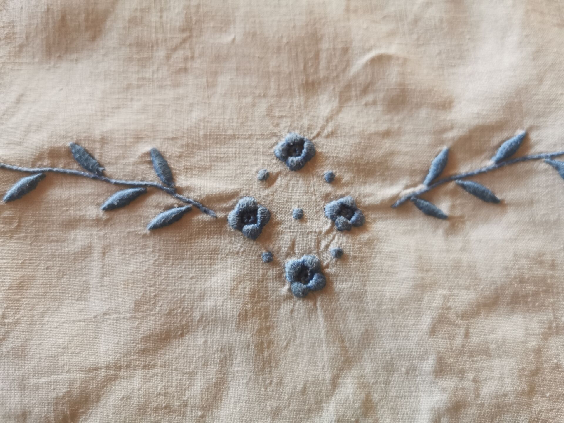 Drap ancien en lin monogrammé 3,20x2,30 m