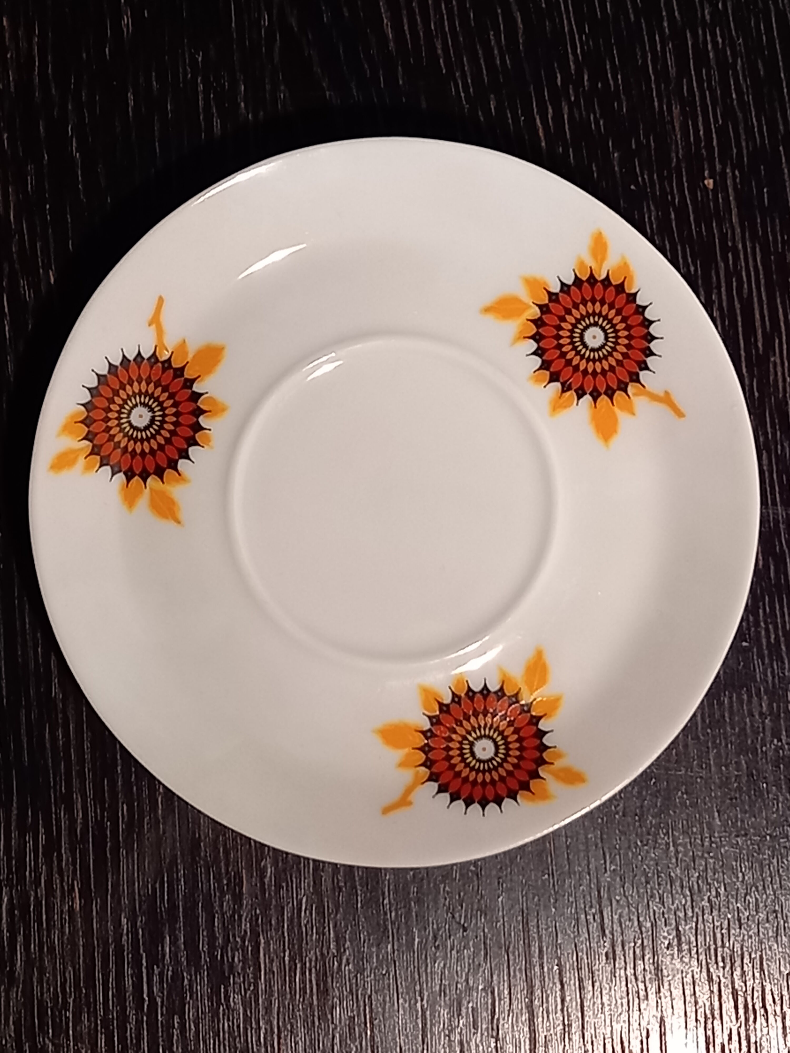 70' porcelain coffee service