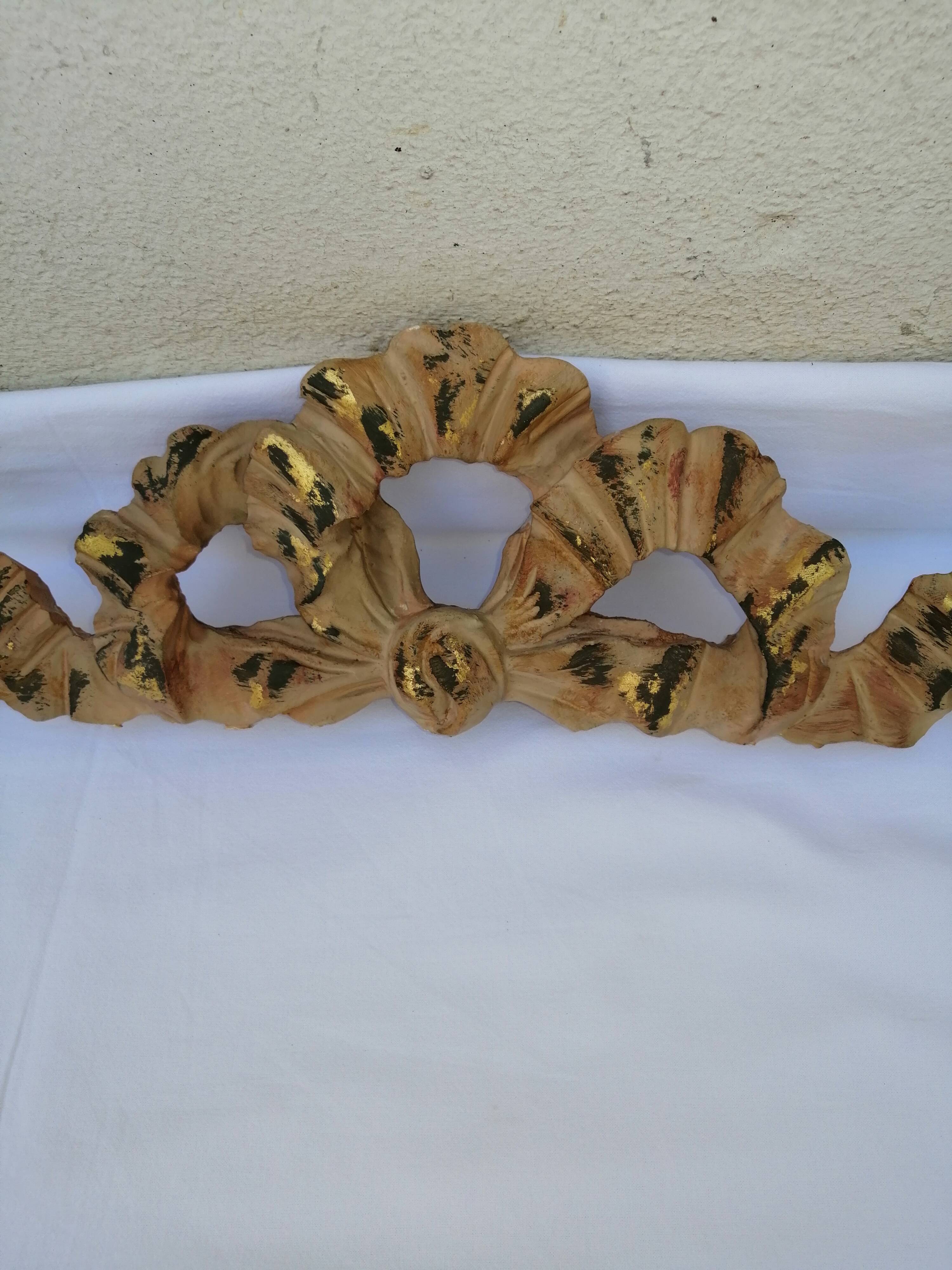 Alcove front and door