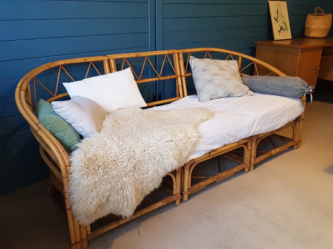 Canapé rotin vintage 3 places, 3 modules- possibilité banquette et chauffeuse