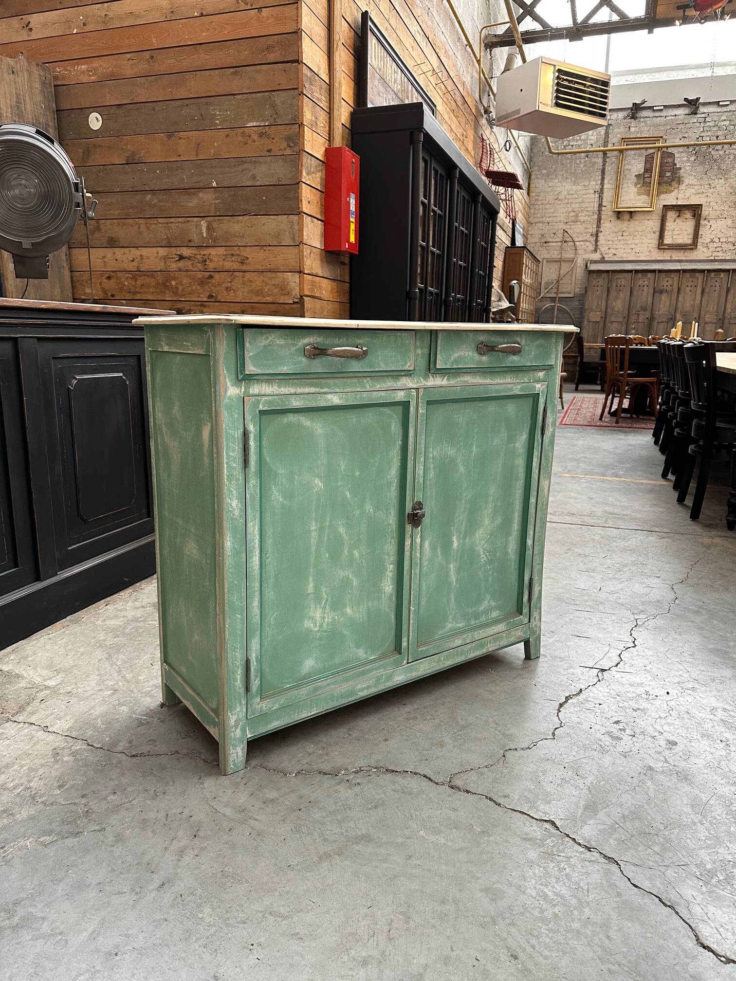 Buffet parisien Début XXème