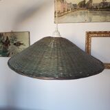 Braided green wicker suspension