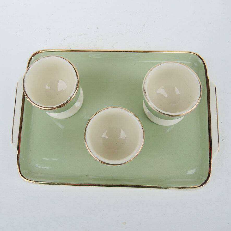 3 antique egg cups on a ceramic tray – Villeroy Boch