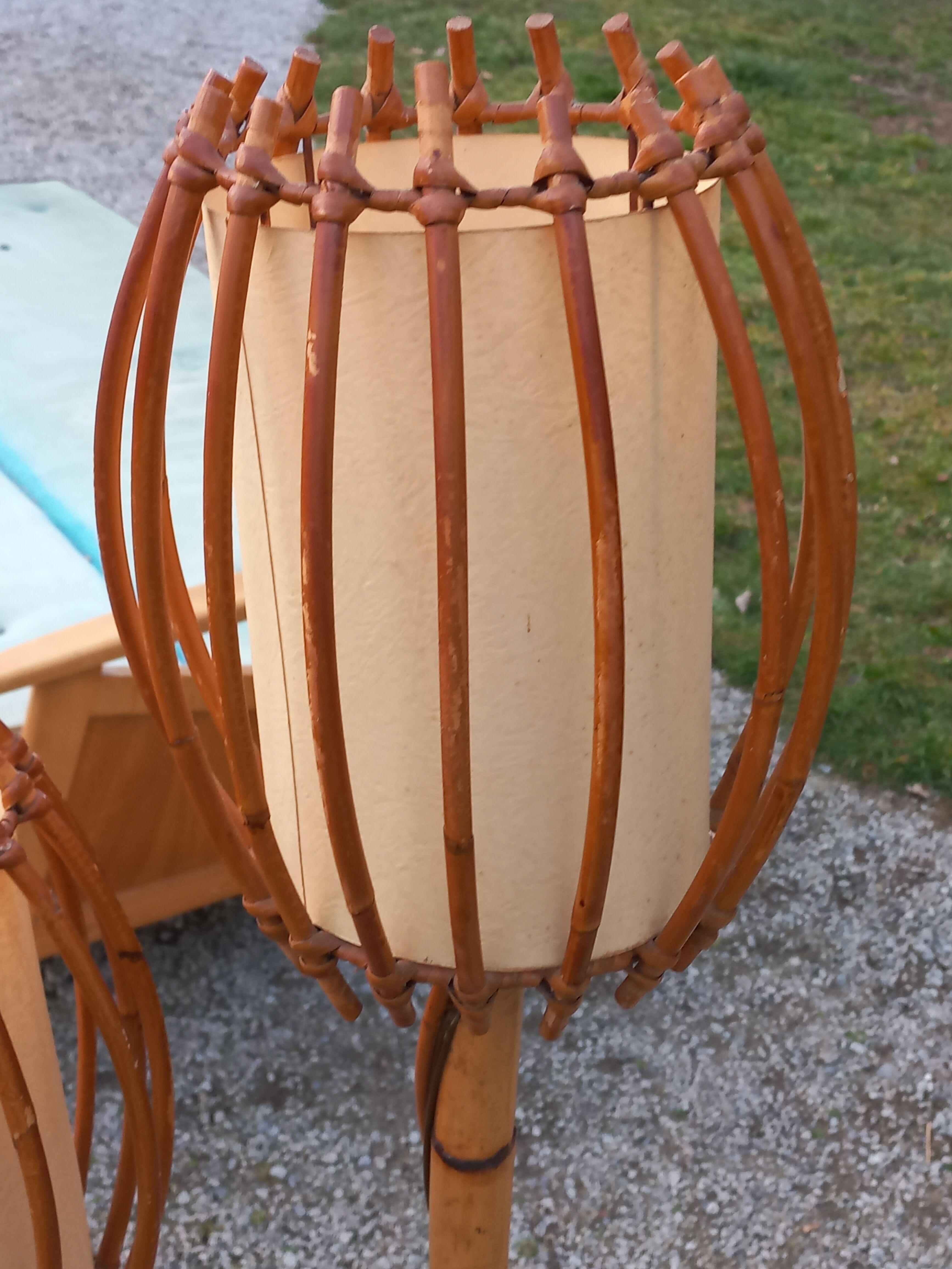 Bamboo and rattan floor lamp 2 lights from the 70s