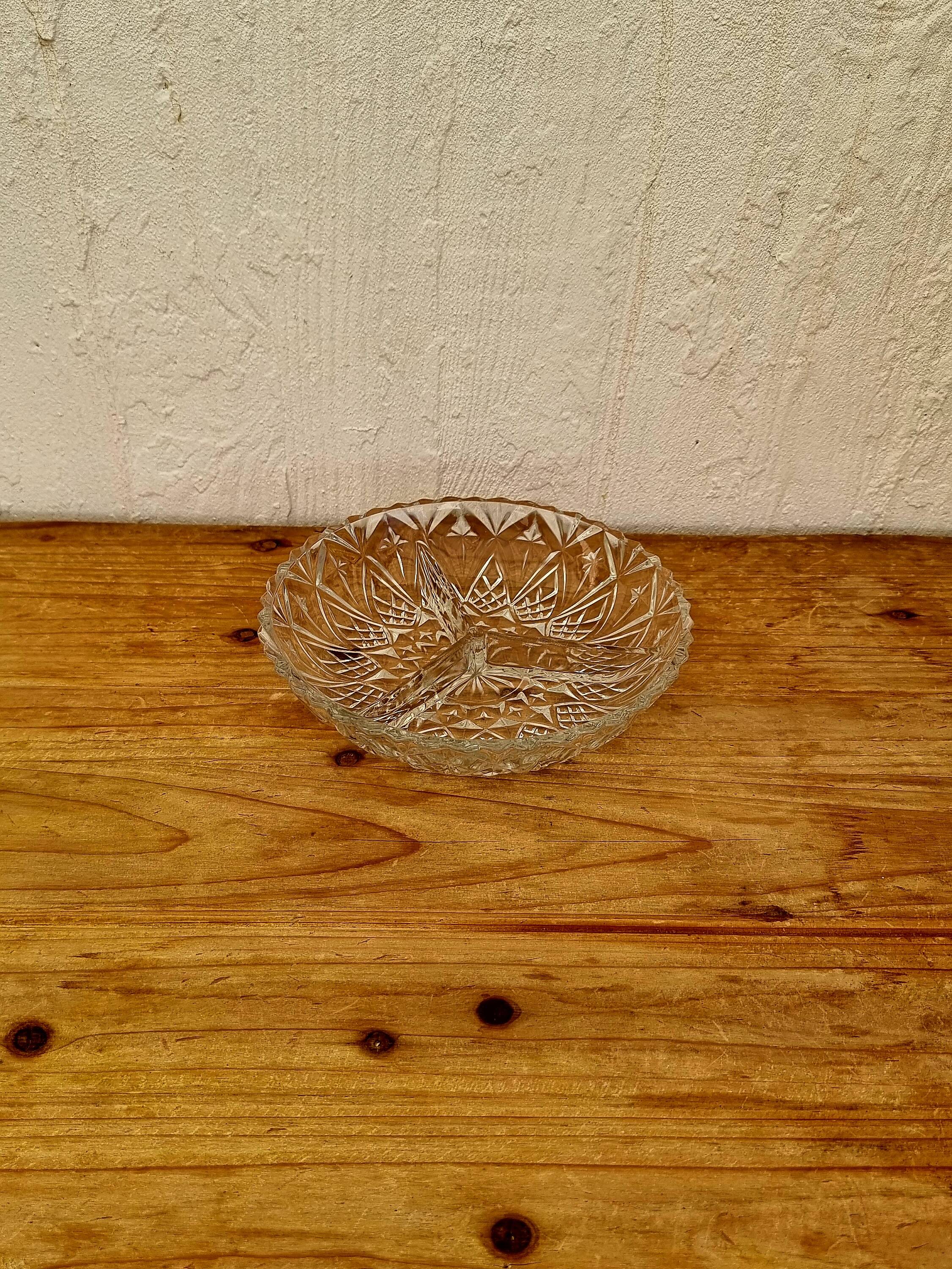 3-compartment appetizer dish