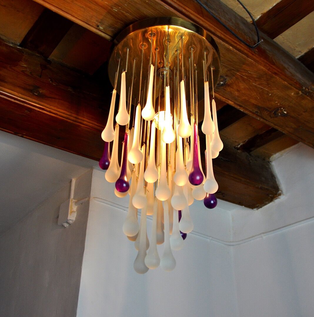 Venini waterfall ceiling lamp, murano crystals, two-tone purple and white, Italy, 1960