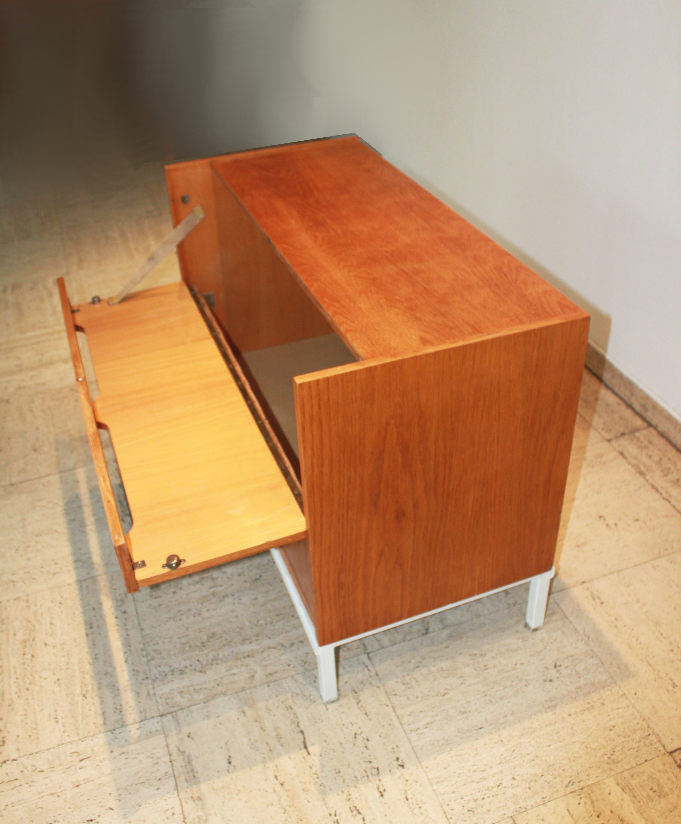 Tatra Nabytok en teck, Czechoslovakia, 1960.