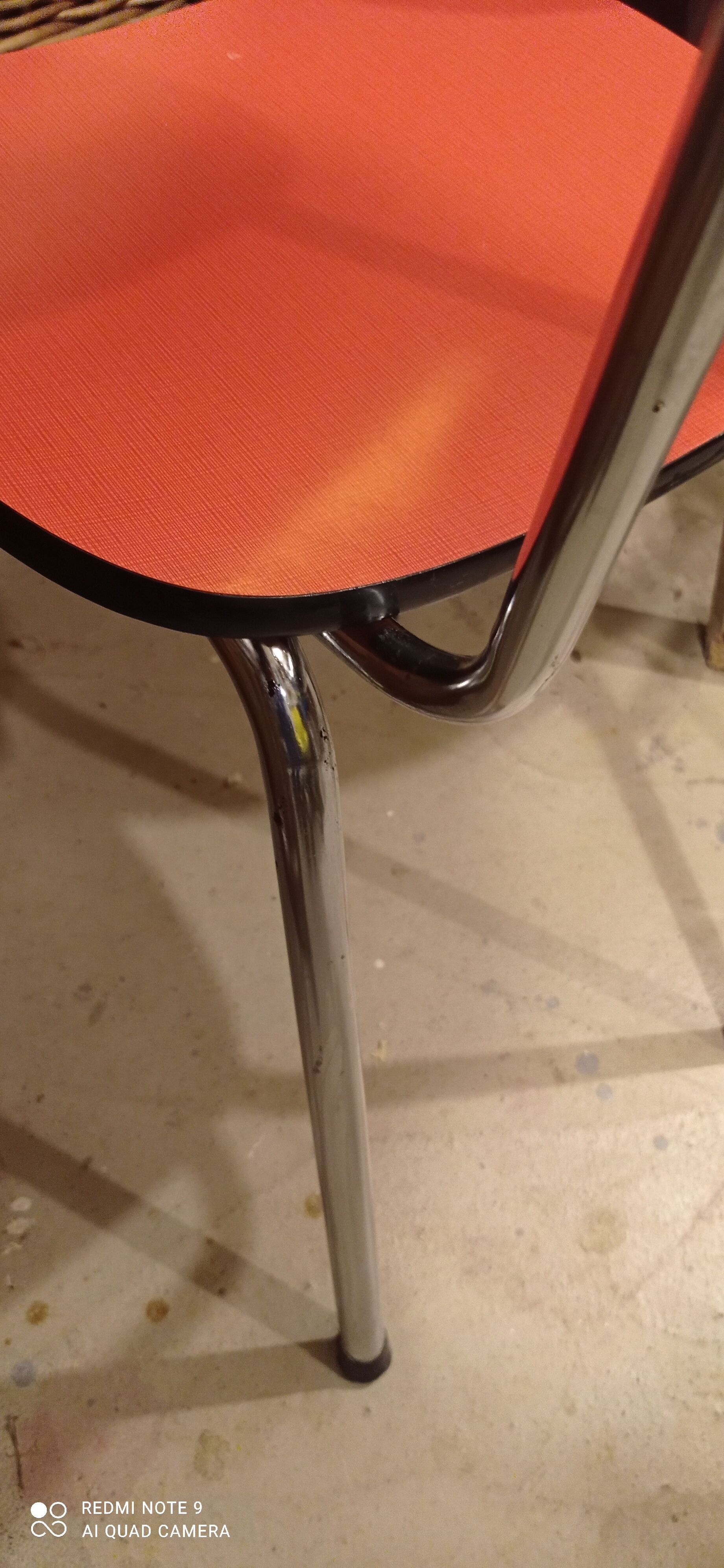 Chaise formica