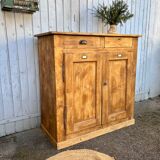 Buffet ancien en bois massif