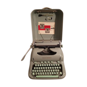 Machine a écrire Hermes 3000 vintage