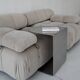 Table d'appoint en acier inoxydable en forme de C Veliento