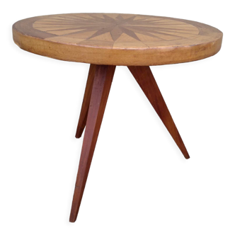 Tripod coffee table