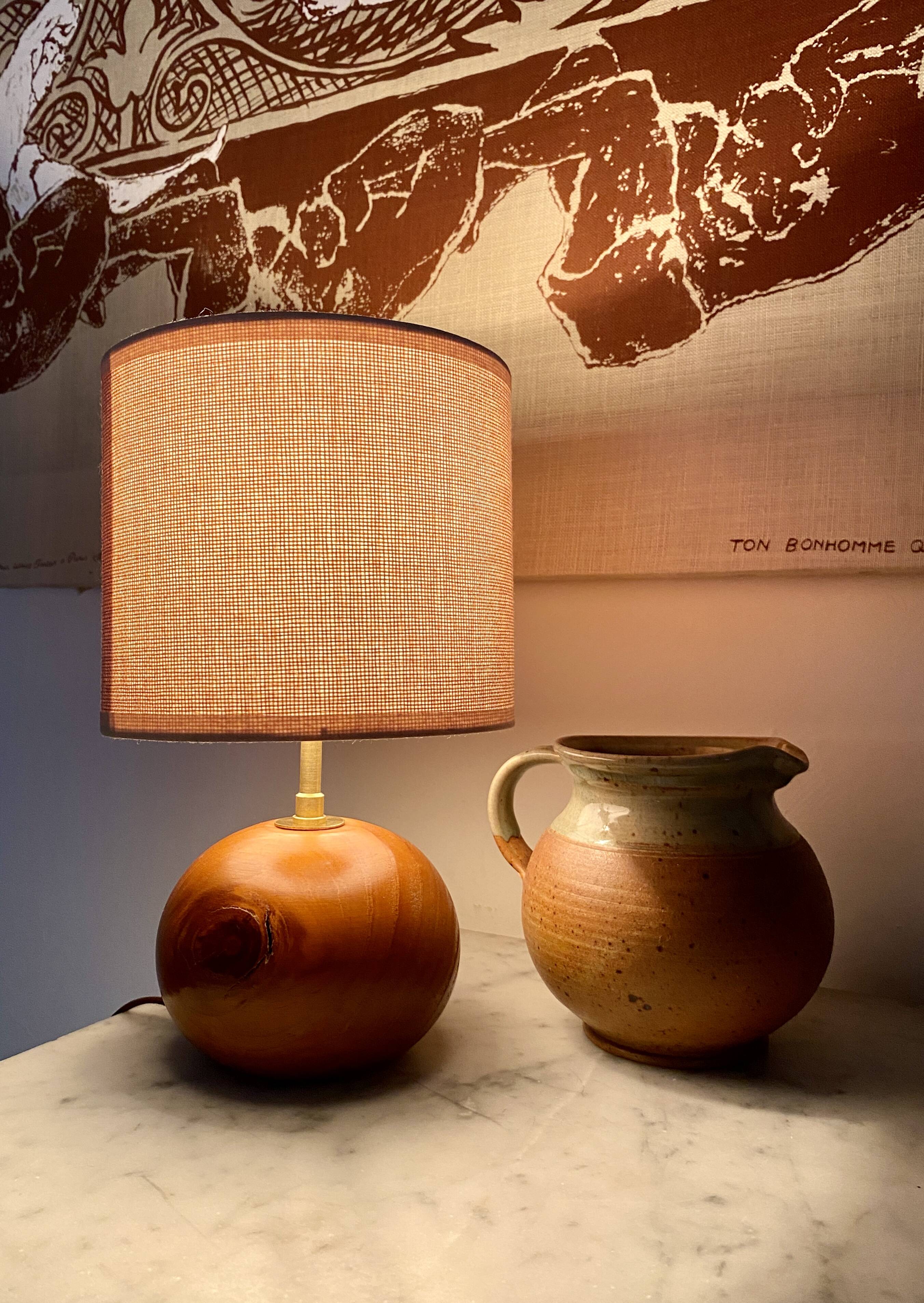 Wooden lamp, 2m fabric cable, fabric lampshade
