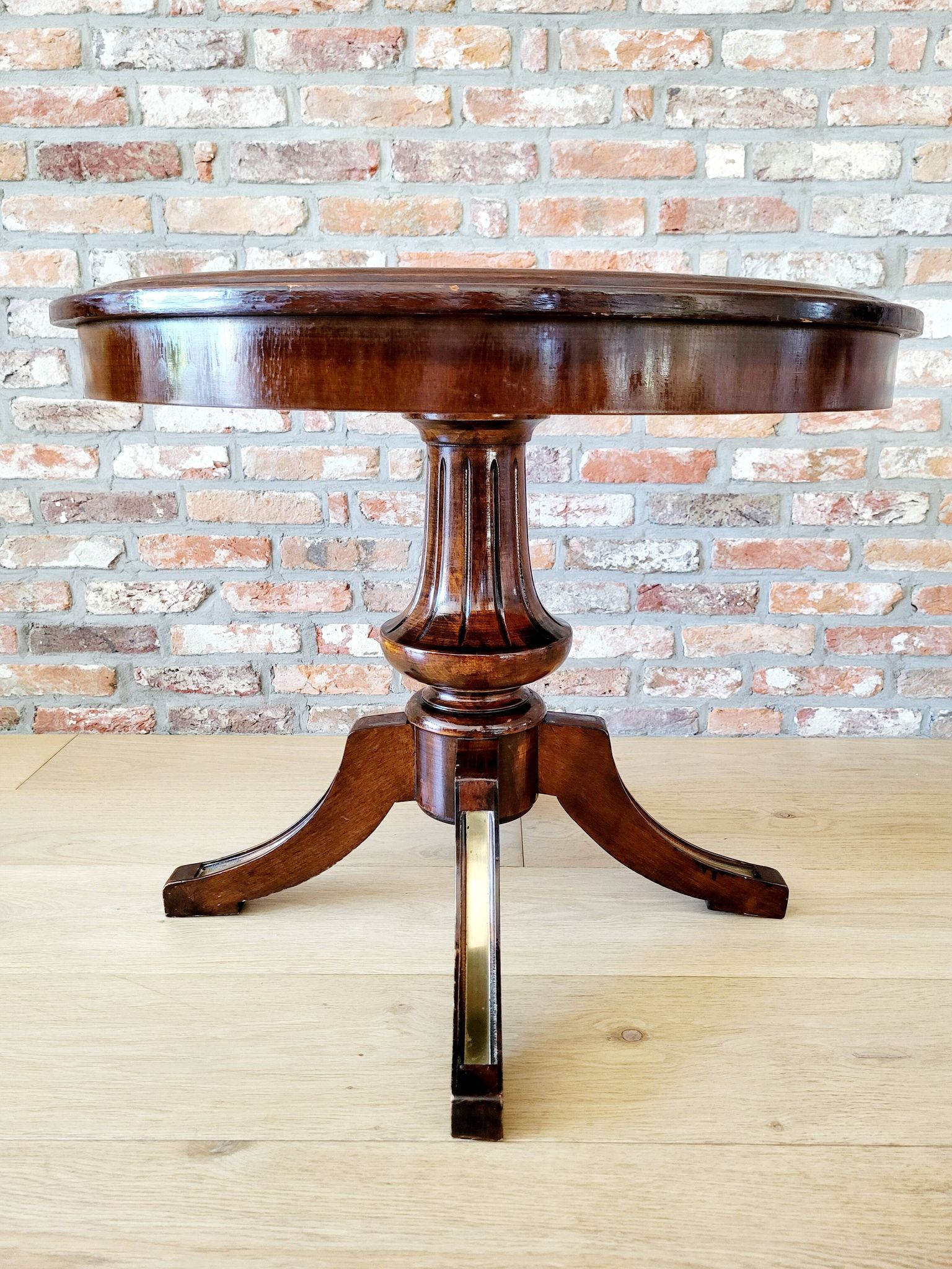 Round side table in Empire style, Hollywood Regency